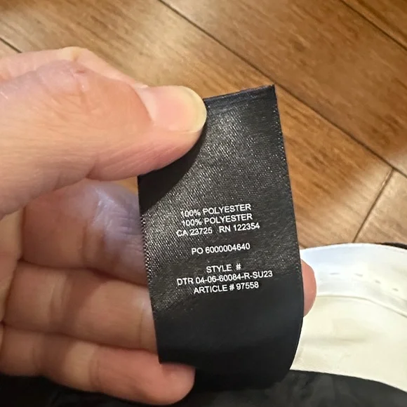 Aritzia Wilfred Cropped Black Effortless Wide Leg Pants - Picture 5 of 7